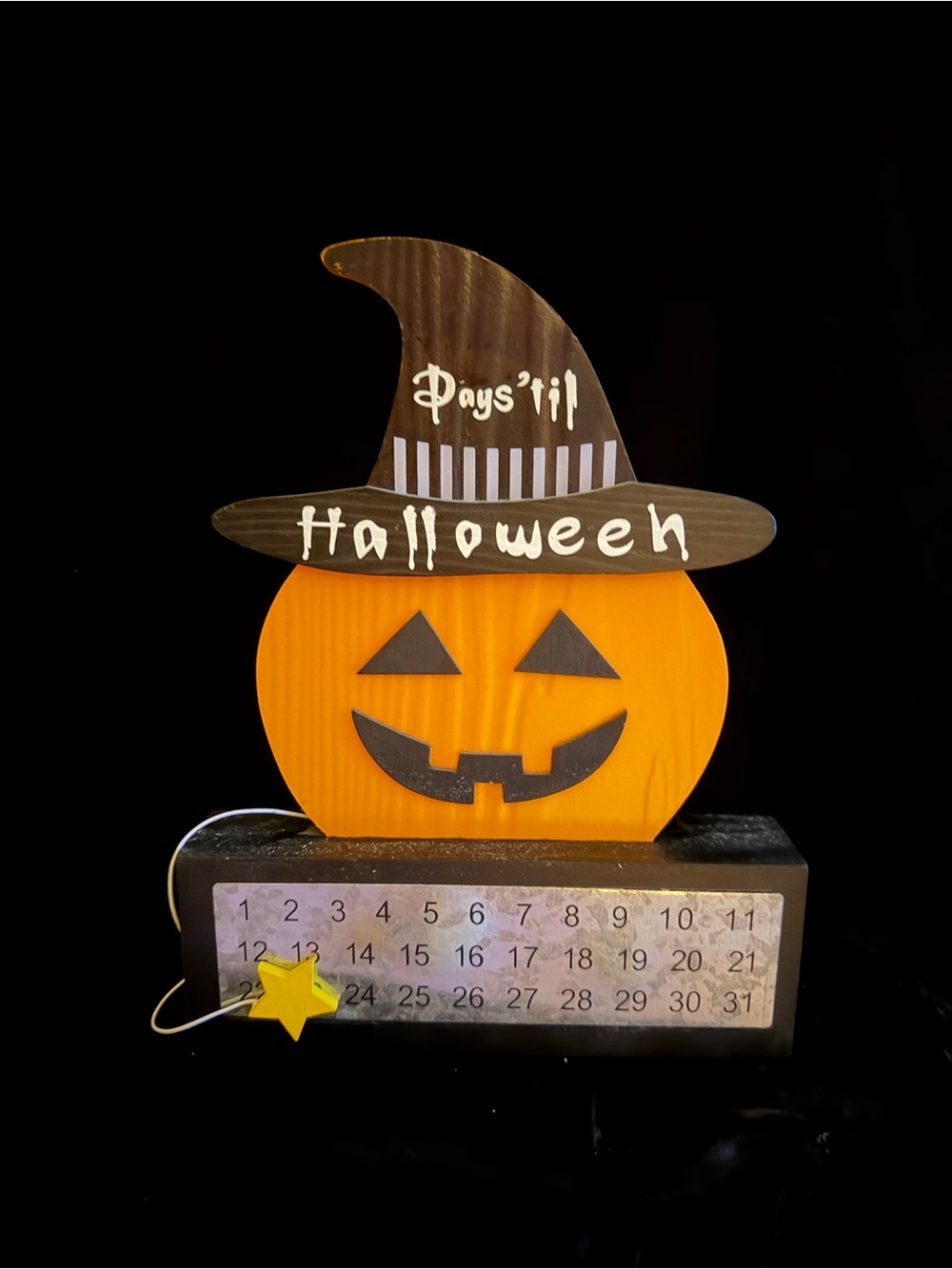 Halloween Pumpkin Countdown Decor - Orange and Black